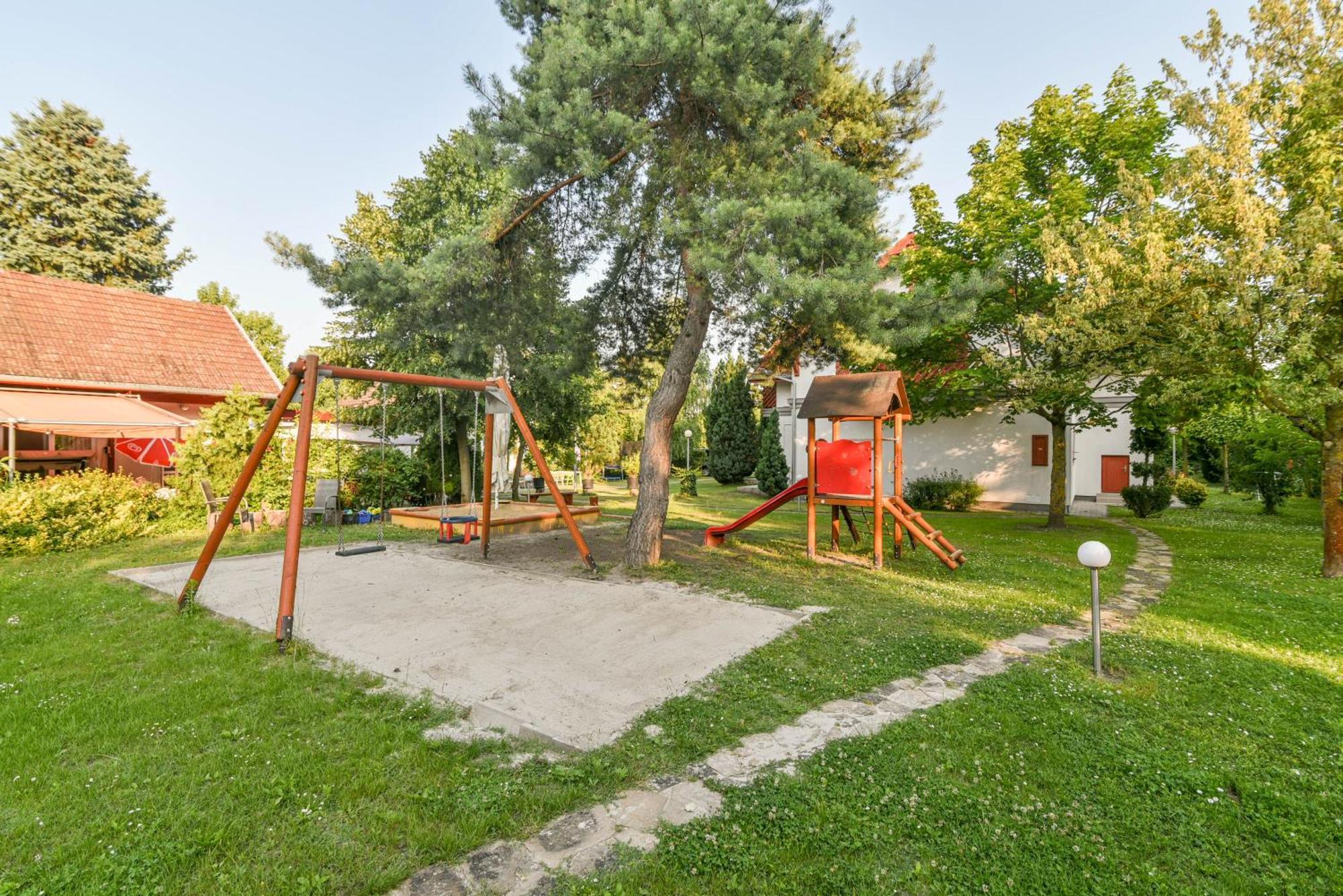 Zöld Zóna Zamárdi Üdülő Exterior foto